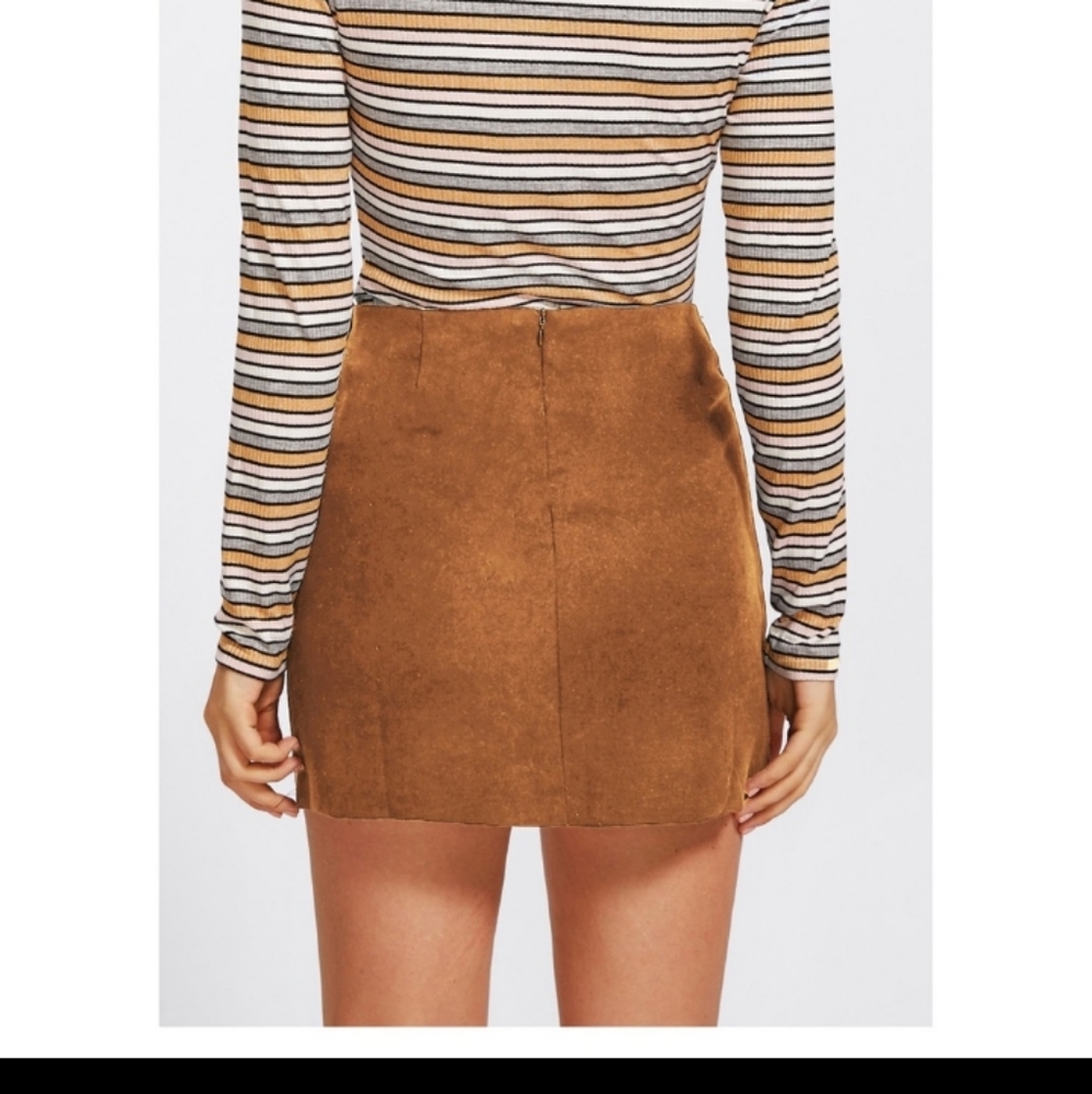 Mini skirt - Picture 6 of 6